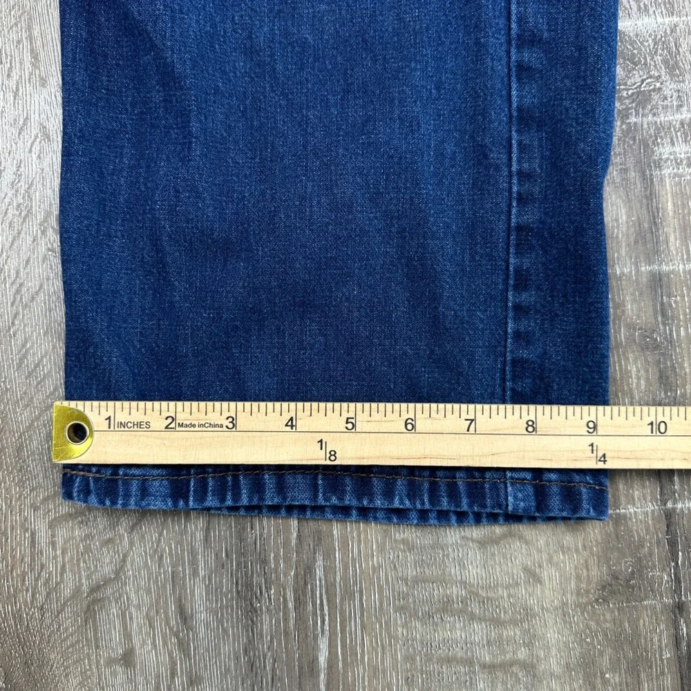 Levis levi 569